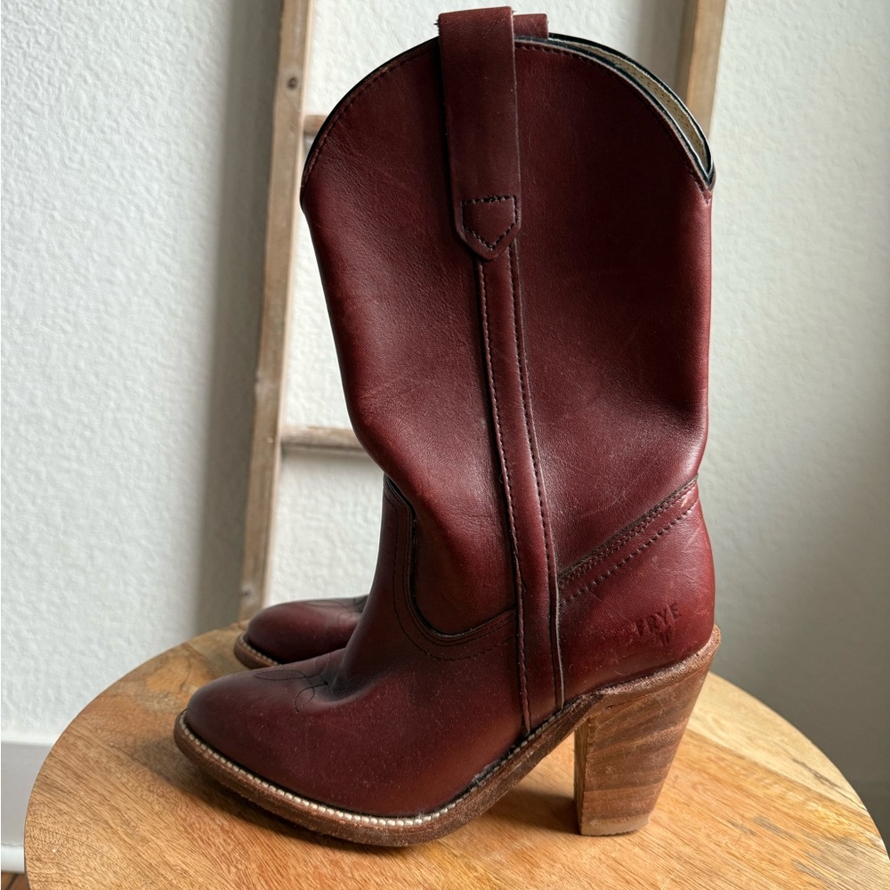 Frye Vintage Mid Calf Cognac Heeled Cowgirl Boots sz: 5B - Picture 5 of 11